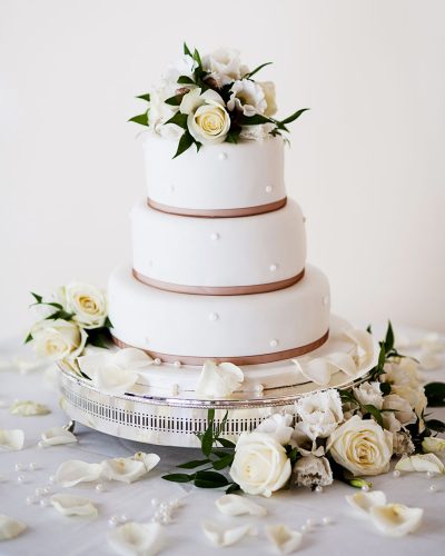 wedding-cake-2021-08-26-12-08-14-utc.jpg